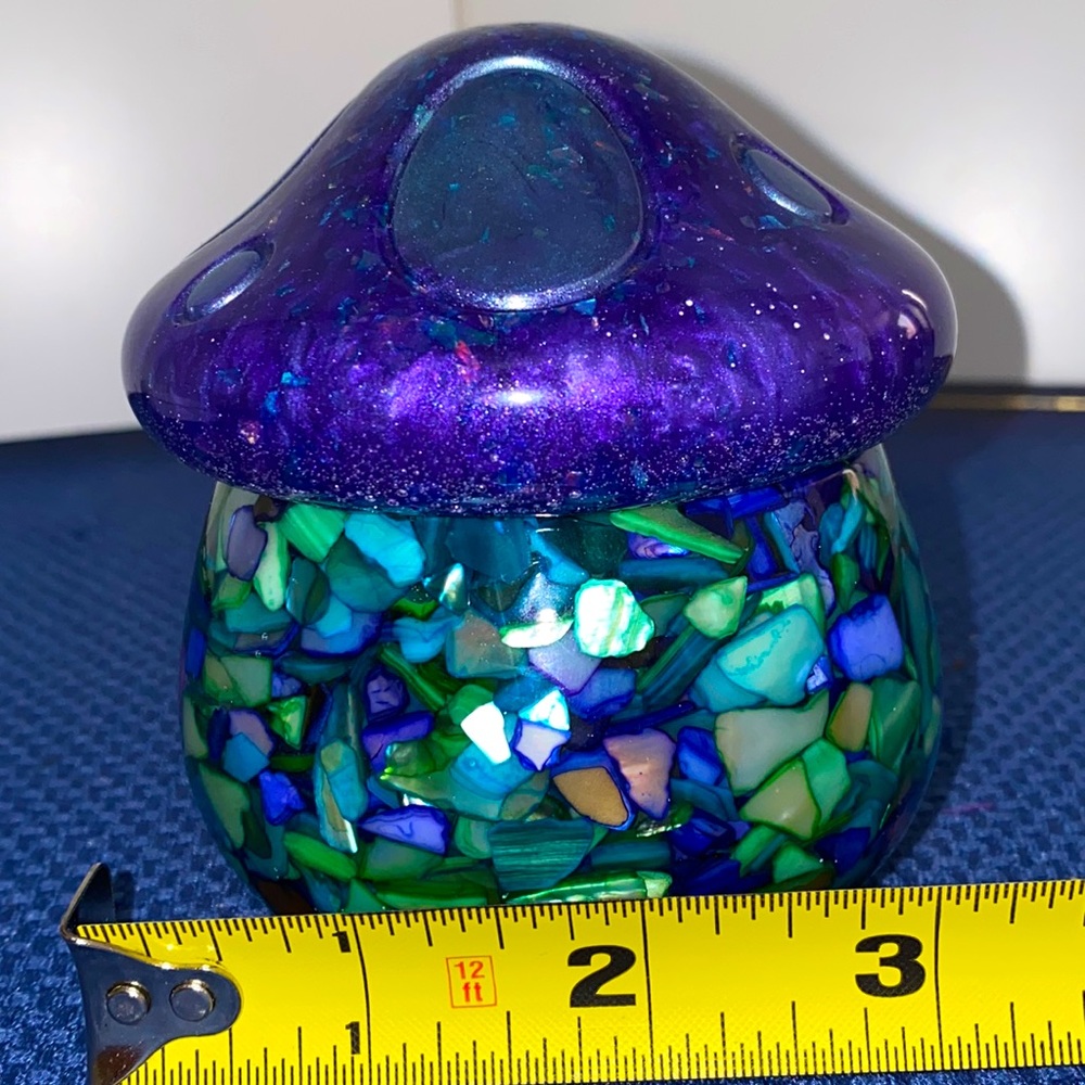 Mushroom 🍄 Container -Handmade - Picture 3 of 4